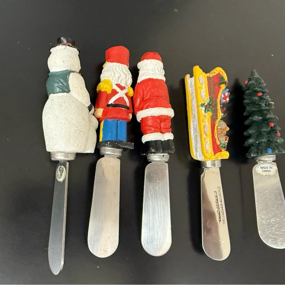 Vintage Set of‎ 5 Festive Holiday Spreader stainless steel